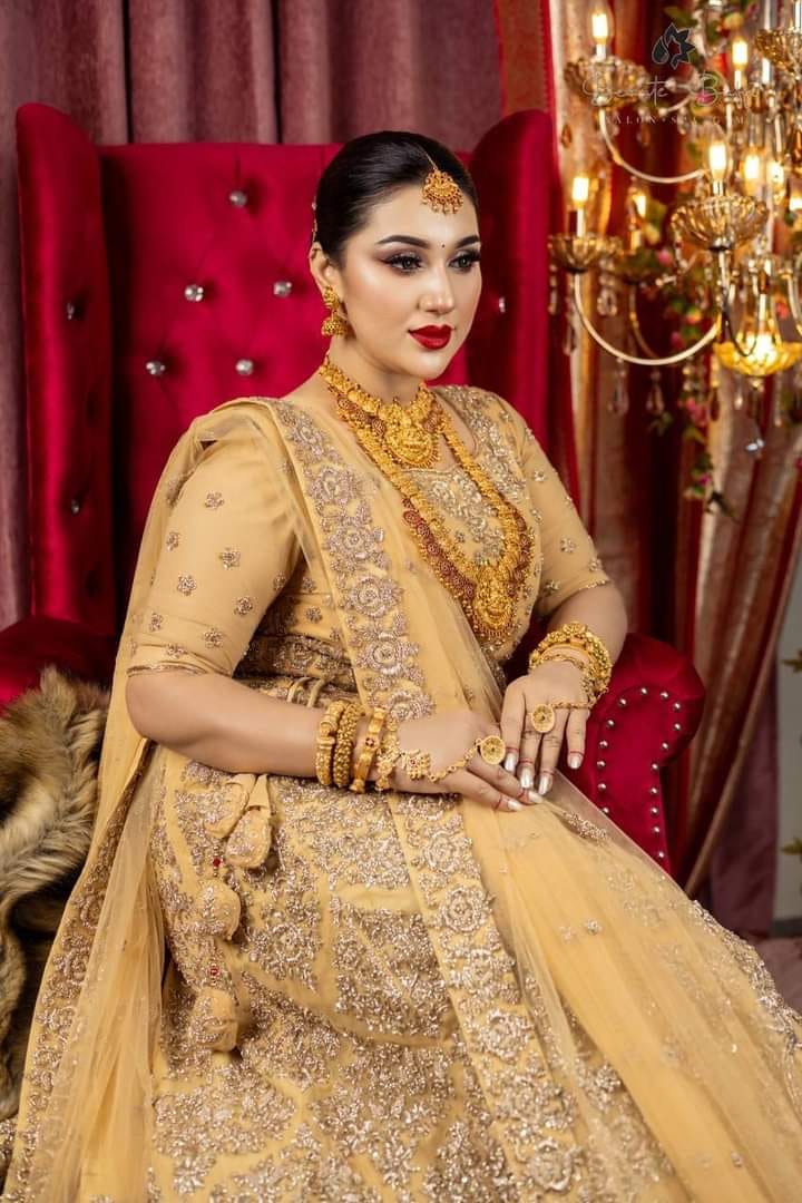 Elegance Fit for a Queen